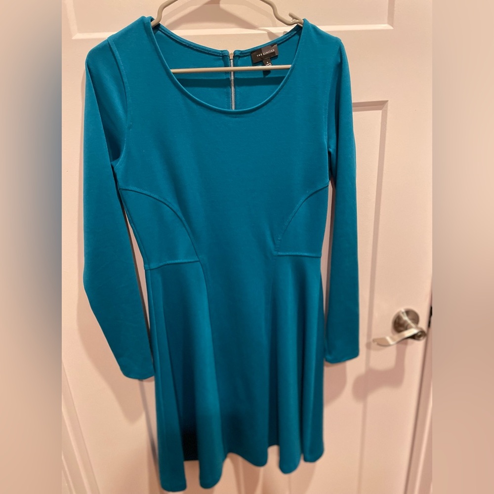 NEW - The Limited, size small, turquoise.